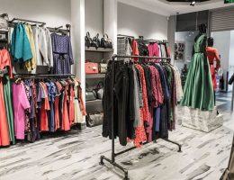 Миниатюра к статье В каких магазинах в Москве купить женскую одежду